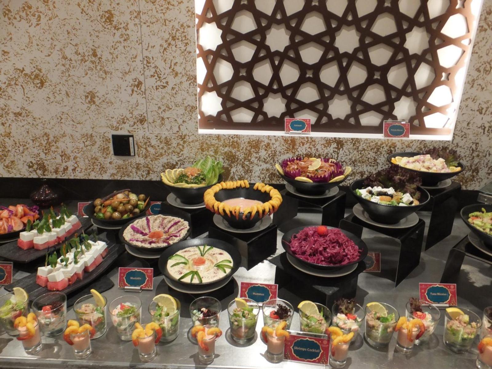 Royal Concorde Hotel & Suite Dubaj Exteriér fotografie