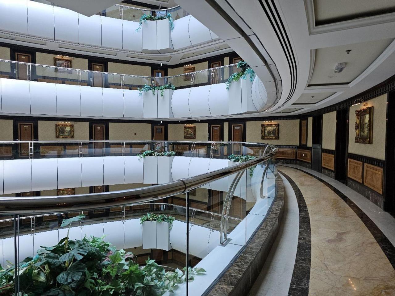 Royal Concorde Hotel & Suite Dubaj Exteriér fotografie