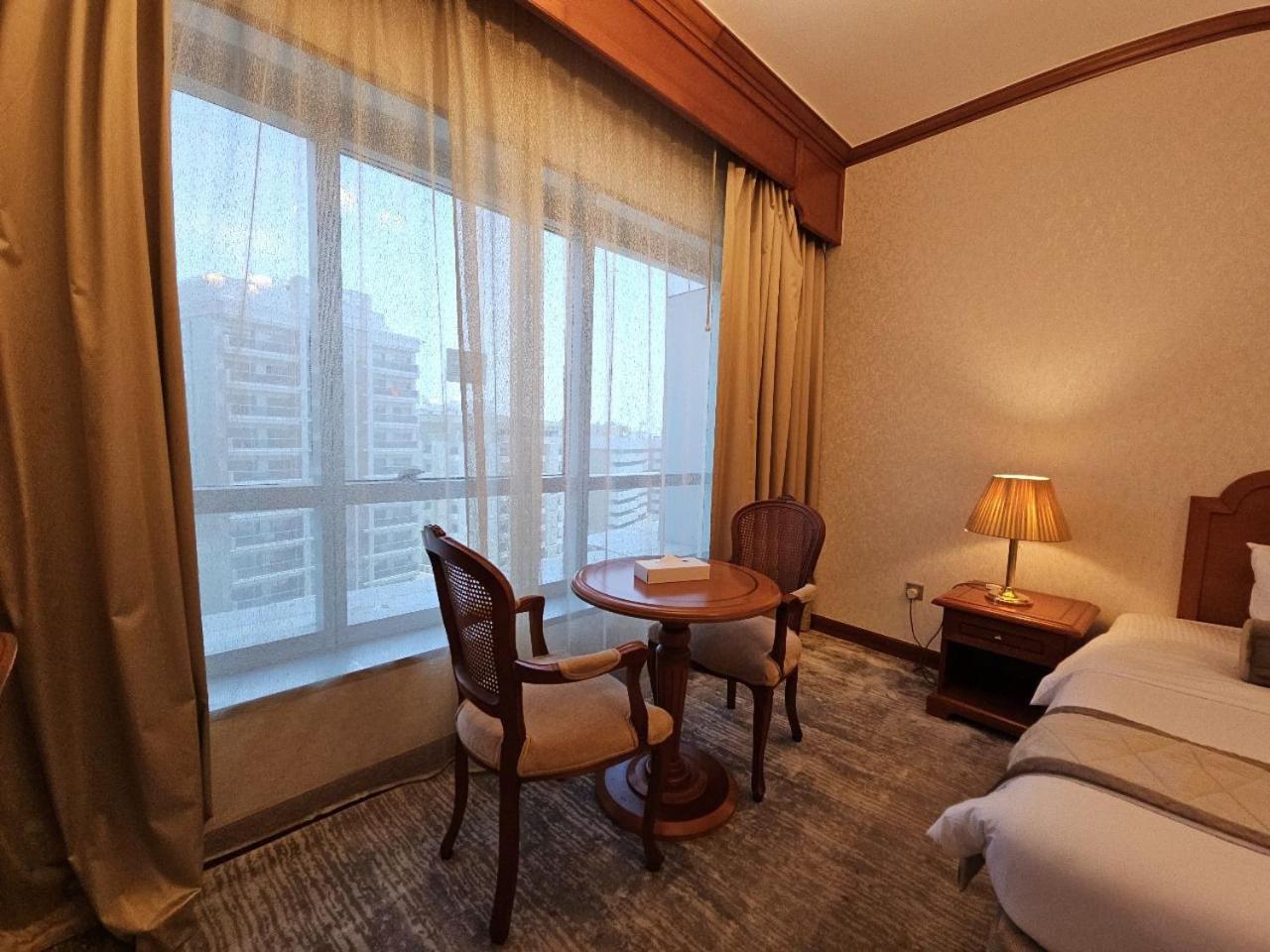 Royal Concorde Hotel & Suite Dubaj Exteriér fotografie