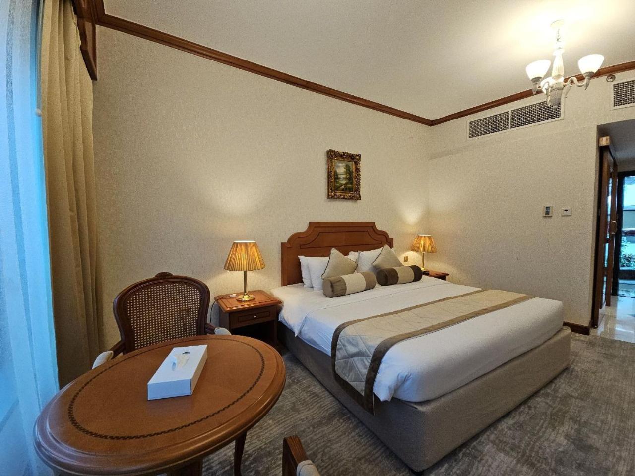 Royal Concorde Hotel & Suite Dubaj Exteriér fotografie