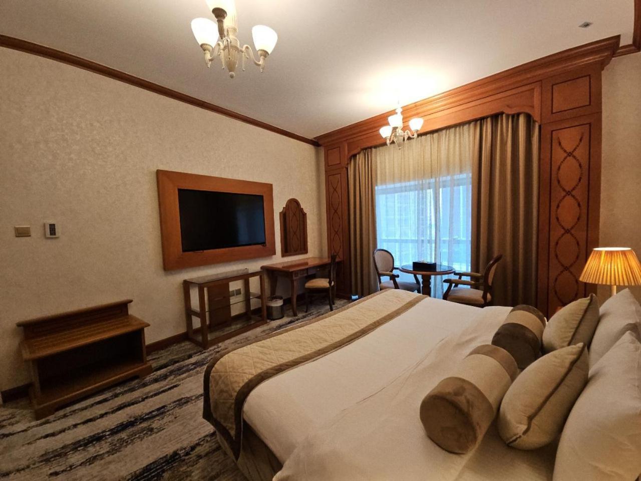Royal Concorde Hotel & Suite Dubaj Exteriér fotografie